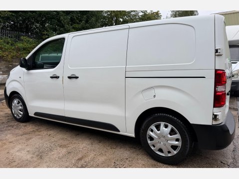 Peugeot Expert 1.6 BlueHDi 1000 Professional Standard Panel Van 6dr Diesel Manual MWB Euro 18