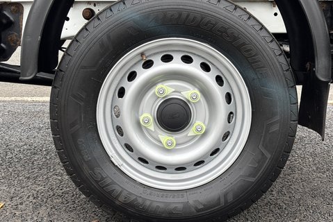 Ford Transit 350 Srw L2 130 ps Single Cab Tipper - Air Con / Tow Axle / Rear Camera 29