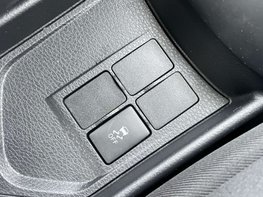 Toyota Yaris 1.5 Yaris Icon Tech VVT-i 5dr 43