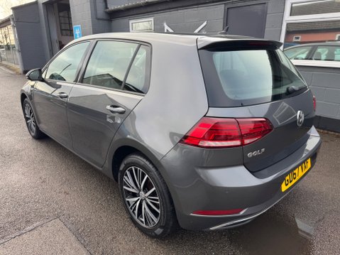 Volkswagen Golf SE NAVIGATION TSI BLUEMOTION TECHNOLOGY 9