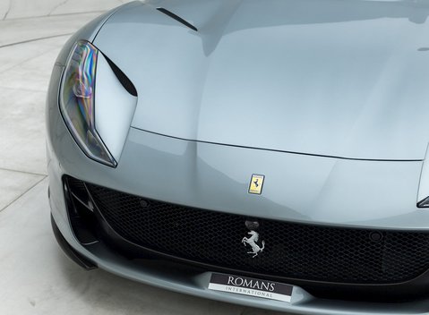 Ferrari 812 Superfast 22
