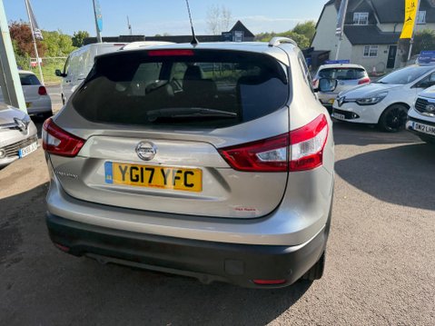 Nissan Qashqai 1.5 dCi Tekna 2WD Euro 6 (s/s) 5dr 11