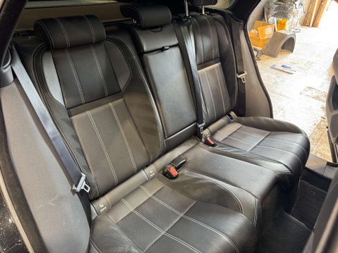 Land Rover Range Rover Velar 2.0 Range Rover Velar R-Dynamic S D240 Auto 4WD 5dr 65
