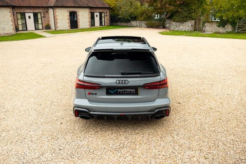 Audi RS6 4.0 TFSI V8 Carbon Black Tiptronic quattro Euro 6 (s/s) 5dr 26