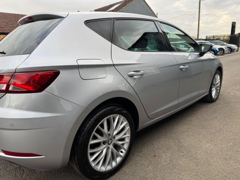 SEAT Leon TSI EVO SE DYNAMIC 17