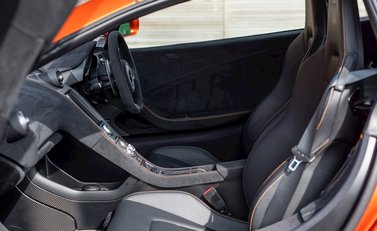 McLaren 675LT 15