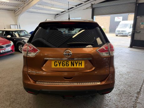 Nissan X-Trail 1.6 dCi n-tec SUV 5dr Diesel XTRON Euro 6 (s/s) (130 ps) 3