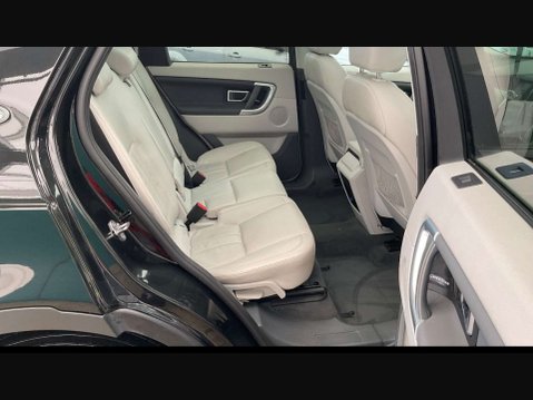 Land Rover Discovery Sport 2.0 Discovery Sport HSE TD4 4WD 5dr 12