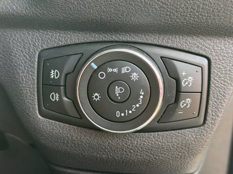 Ford Transit Courier TREND TDCI 12