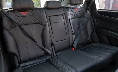 Bentley Bentayga V8 Diesel 13