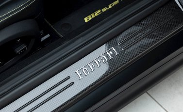 Ferrari 812 Superfast 18