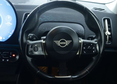 Mini Countryman 1.5C MHEV Classic SUV 5dr Petrol Hybrid Auto Euro 6 (s/s) (170 ps) 18