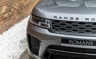 Land Rover Range Rover Sport 5.0 SVR 25
