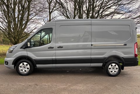 Ford Transit 350 L3 H2 Limited 130 ps Selectshift Automatic Panel Van - Sat Nav 7