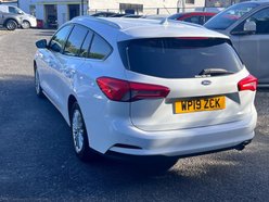 Ford Focus 1.0T EcoBoost Titanium Euro 6 (s/s) 5dr 5