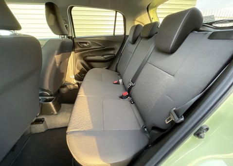 Suzuki Swift MOTION 12