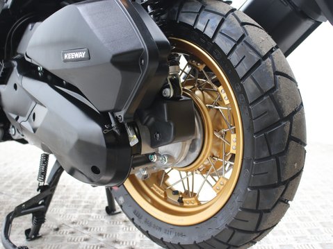 Keeway XDV 125 Evo Pro 22