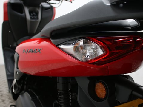 Yamaha Nmax 125 GPD125-A ABS 21