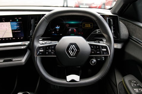 Renault Megane ICONIC 20