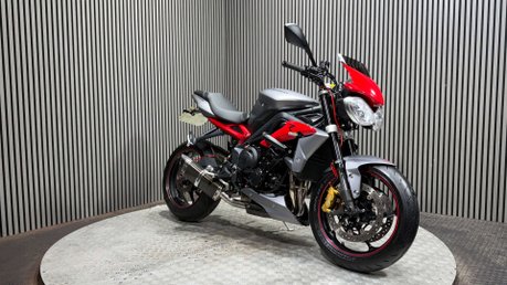 Triumph Street Triple R 2013 ONLY 21K QUICK SHIFTER, LOADS OF EXTRAS, LONG MOT 3