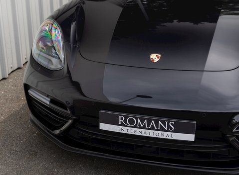 Porsche Panamera Turbo Sport Turismo 25