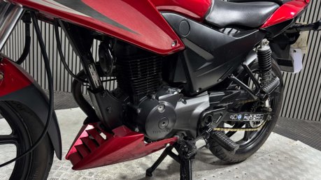 Honda CBF125 CBF125 2013 ONLY 16K 1 FORMER OWNER MOT WARRANTY 125CC 27