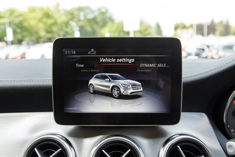Mercedes-Benz GLA Class GLA 200 D 4MATIC AMG LINE PREMIUM PLUS 33