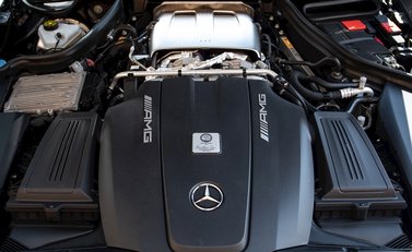 Mercedes-Benz Amg GT GT S 27