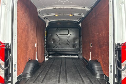 Ford Transit 350 Rwd 130ps Trend Panel Van with Air Conditioning 13