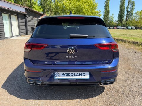 Volkswagen Golf R-LINE ETSI DSG 16