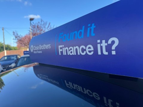 Volkswagen Golf 1.6 TDI BlueMotion Tech S Euro 5 (s/s) 5dr 10