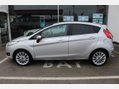 Ford Fiesta TITANIUM X 2