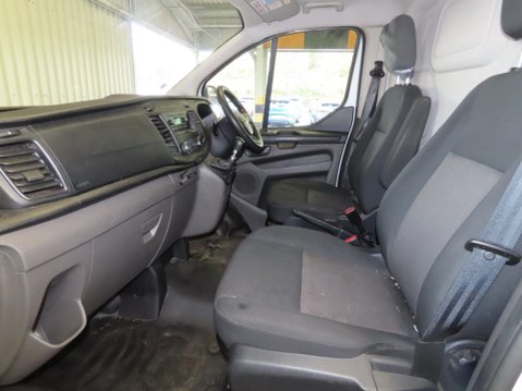 Ford Transit Custom 2.0 320 EcoBlue L1 H1 Euro 6 5dr 8