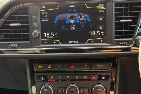 SEAT Leon TSI CUPRA 4DRIVE DSG ESTATE -BUCKET SEATS -CAMERA- SOUND -ACC -REVO STAGE 1 41
