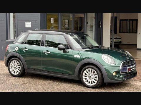 Mini Hatch 2.0 Cooper SD 5dr 3