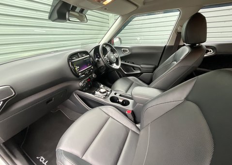 Kia Soul 150kW First Edition 64kWh 11