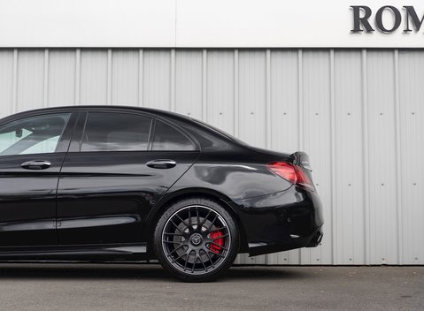 Mercedes-Benz C Class C63 S Saloon Premium Plus 30