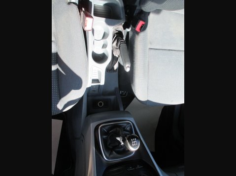 Ford C-Max 1.6 Zetec Euro 5 5dr 38