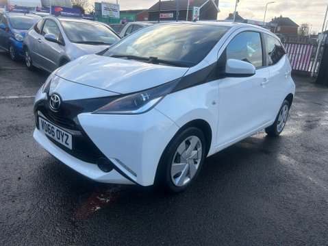 Toyota Aygo 1.0 Aygo X-Play VVT-i 5dr 7