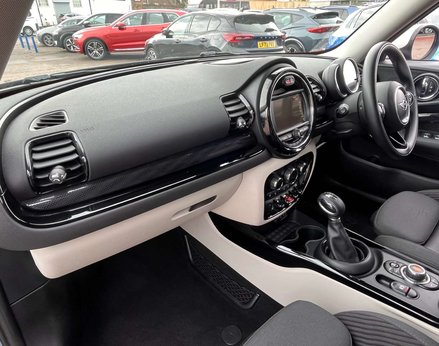 Mini Clubman 1.5 Clubman Cooper Auto 6dr 17