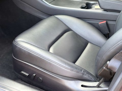 Tesla Model 3 Model 3 Performance AWD 4WD 4dr 61