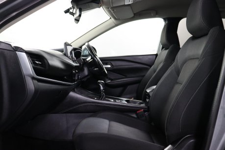 Nissan Qashqai DIG-T N-CONNECTA MHEV 37