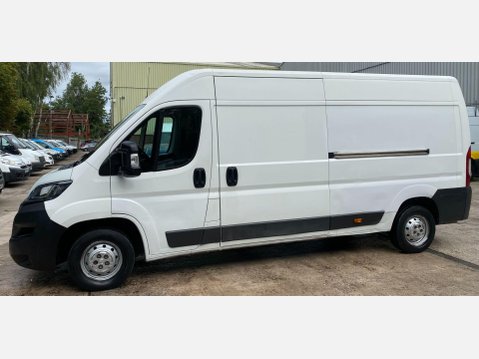 Peugeot Boxer 2.2 HDi 335 Professional Panel Van 5dr Diesel Manual L3 H2 Euro 5 (130 ps) 18
