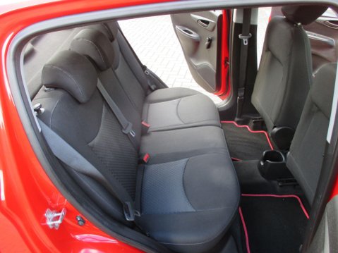 Vauxhall Viva 1.0i SE Euro 6 5dr (a/c) 28