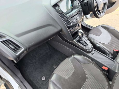 Ford Focus 1.5 TDCi Titanium X Hatchback 5dr Diesel Powershift Euro 6 (s/s) (120 ps) 54