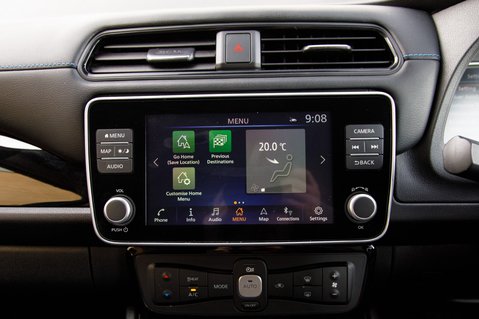 Nissan LEAF TEKNA 25