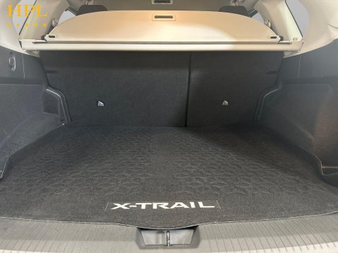 Nissan X-Trail 1.5 h e-POWER N-Connecta SUV 5dr Petrol Hybrid Auto e-4ORCE Euro 6 (s/s) (2 21