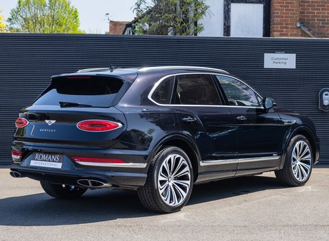 Bentley Bentayga V8 AZURE 4