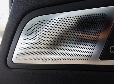 Mercedes-Benz SLS AMG 24