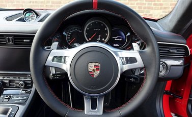 Porsche 911 (991) Turbo S GB Edition 7